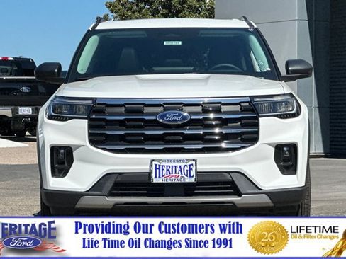 New 2026 Ford Explorer Active w/ Active Comfort Package AWD/4WD image 9