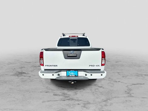 Used 2018 Nissan Frontier PRO-4X AWD/4WD image 7