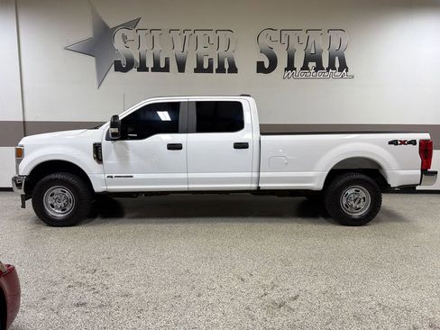 Used 2022 Ford F350 XL w/ Power Equipment Group AWD/4WD image 1