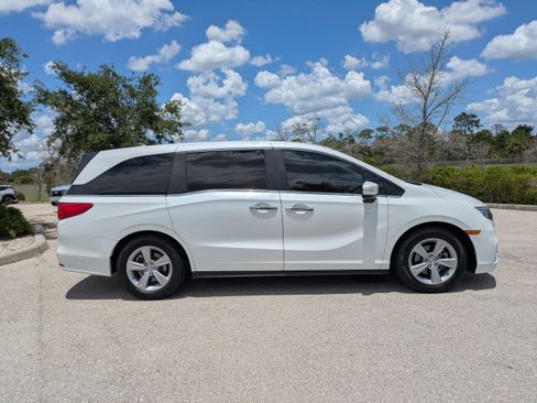Used 2020 Honda Odyssey EX-L image 3