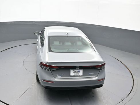 Certified 2025 Honda Accord EX-L image 38