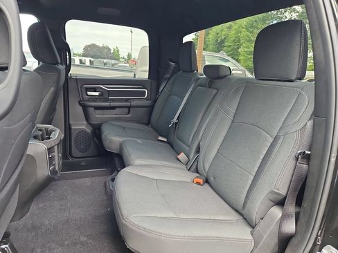 New 2026 RAM 3500 Big Horn AWD/4WD image 14