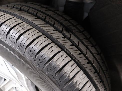 Certified 2022 Hyundai Santa Fe SE image 19