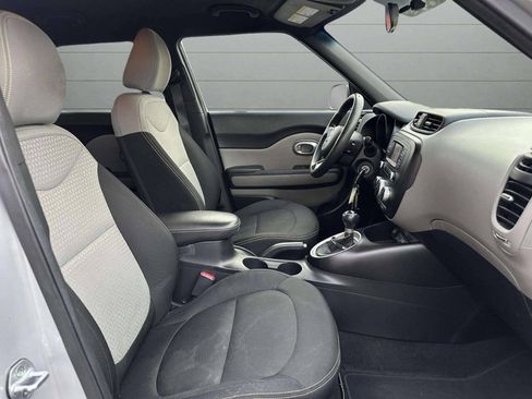 Used 2014 Kia Soul + w/ UVO w/Eservices Package FWD image 18