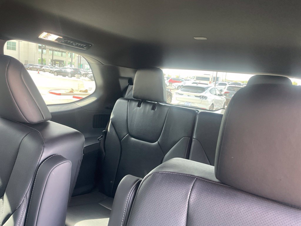 Used 2026 Lexus TX 500h AWD w/ Technology Package image 8