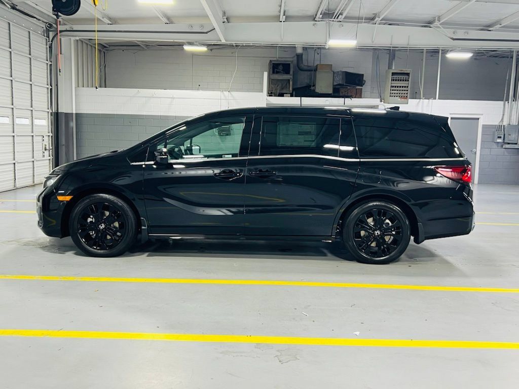 New 2026 Honda Odyssey Sport-L image 16