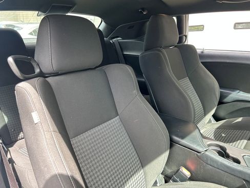 Used 2023 Dodge Challenger GT image 14