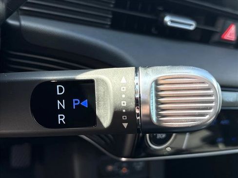 New 2025 Hyundai Ioniq 5 SE image 15
