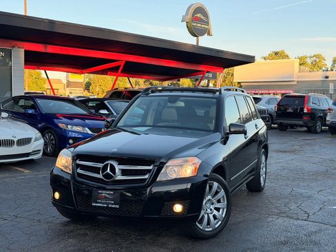 Used 2011 Mercedes-Benz GLK 350 4MATIC image 1