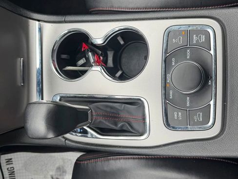 Used 2018 Jeep Grand Cherokee Trailhawk image 38