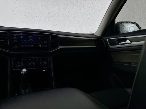 Used 2022 Volkswagen Atlas SE image 22