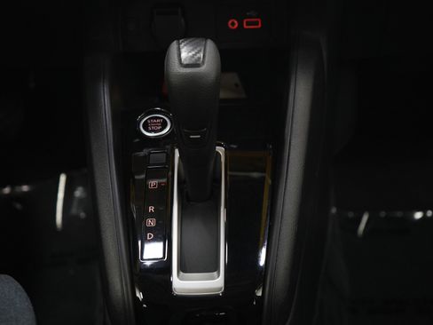 Used 2025 Nissan Versa SV FWD image 16