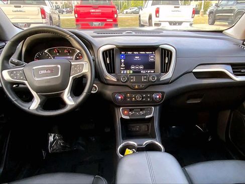 Used 2024 GMC Terrain SLT AWD/4WD image 15