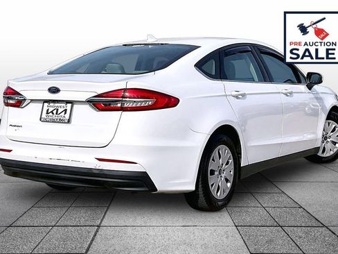 Used 2020 Ford Fusion S image 12
