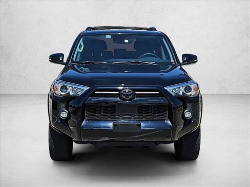 Used 2024 Toyota 4Runner SR5 Premium w/ Moonroof Package RWD image 2