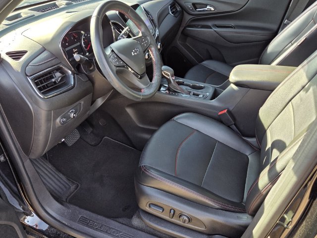 Used 2024 Chevrolet Equinox RS w/ RS Leather Package FWD image 9