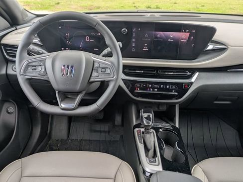 Used 2025 Buick Envista Avenir image 27