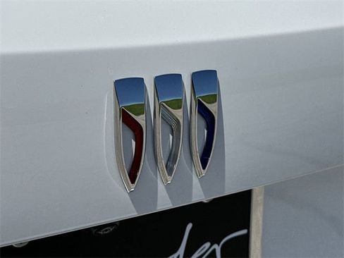 New 2025 Buick Envision Preferred image 31