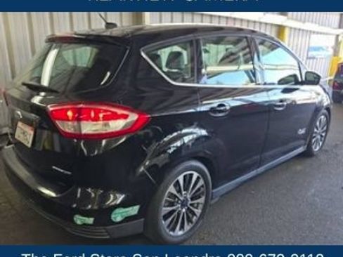 Used 2017 Ford C-MAX Energi Titanium FWD image 7