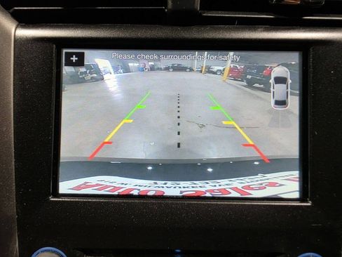 Used 2017 Ford Fusion SE w/ Fusion SE Technology Package FWD image 38