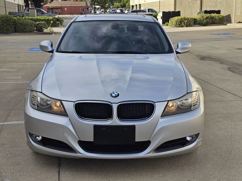 Used 2011 BMW 328i Sedan RWD image 2