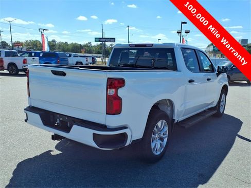 Used 2023 Chevrolet Silverado 1500 Custom image 5