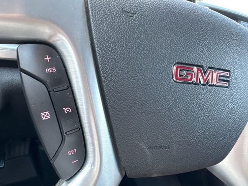 Used 2016 GMC Acadia SLT AWD/4WD image 23