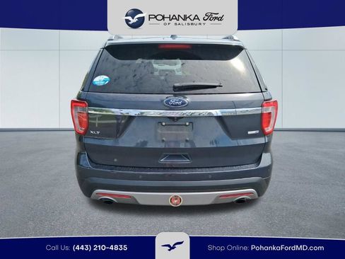 Used 2017 Ford Explorer XLT w/ Equipment Group 202A AWD/4WD image 6