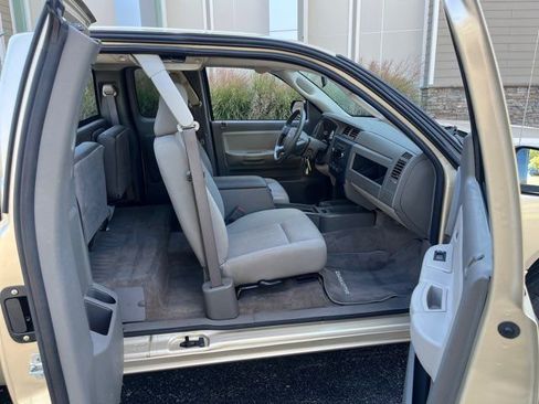 Used 2011 Dodge Dakota Big Horn image 7