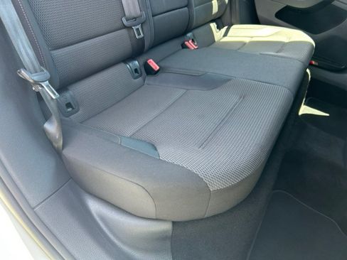 Used 2019 Volkswagen e-Golf SE w/ Driver Assistance Package FWD image 37