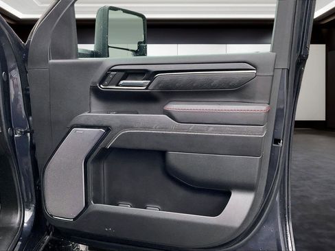 Used 2024 GMC Sierra 2500 AT4X w/ Snow Plow Prep/Camper Package image 18