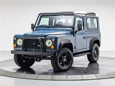 Used 1997 Land Rover Defender 90 AWD/4WD image 1