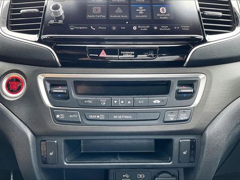Used 2024 Honda Ridgeline TrailSport image 32
