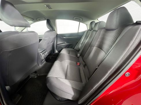 Used 2025 Toyota Camry LE image 22