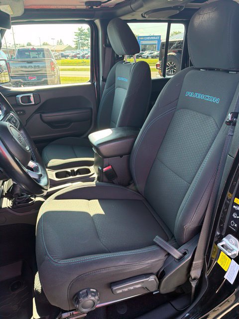 Used 2022 Jeep Wrangler Unlimited Rubicon 4xe w/ Safety Group AWD/4WD image 17
