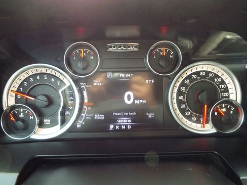 Used 2015 RAM 1500 Sport w/ Convenience Group AWD/4WD image 13