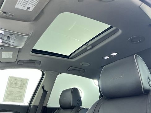 Certified 2020 Buick Enclave Avenir w/ Avenir Technology Package image 19