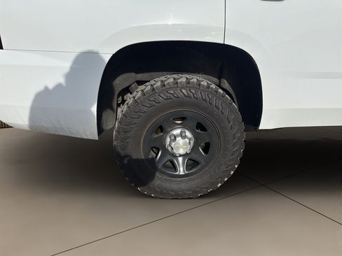 Used 2019 Chevrolet Tahoe 4WD image 20