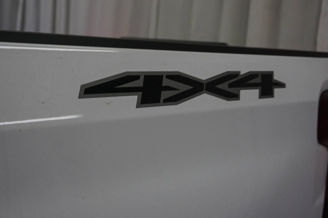 New 2026 Chevrolet Silverado 1500 RST w/ Dark Appearance Package AWD/4WD image 7