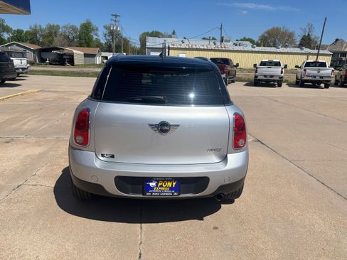 Used 2012 MINI Cooper Countryman FWD image 4