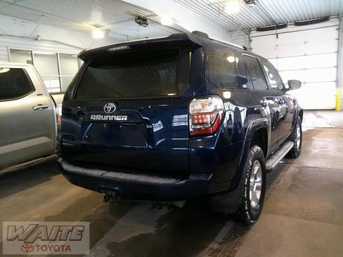 Certified 2024 Toyota 4Runner SR5 image 2