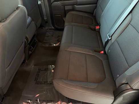 Used 2020 Chevrolet Silverado 1500 LT RWD image 11
