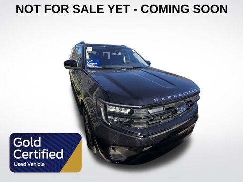 Used 2025 Ford Expedition Max Active image 1