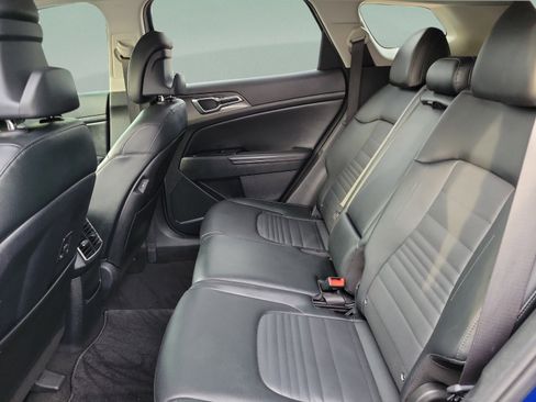 Certified 2023 Kia Sportage SX FWD image 28