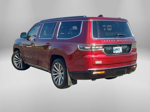 Used 2023 Jeep Grand Wagoneer Series II AWD/4WD image 2