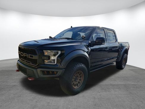 Used 2020 Ford F150 Raptor w/ Equipment Group 802A Luxury image 26