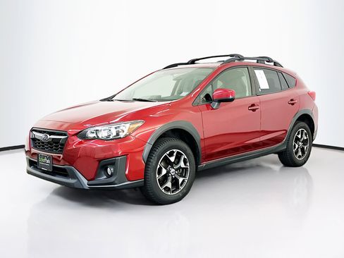 Used 2018 Subaru Crosstrek 2.0i Premium image 3