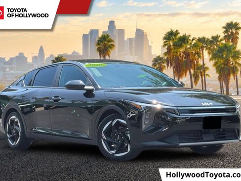 Used 2026 Kia K4 EX FWD image 1