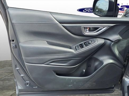 Used 2023 Subaru Forester Premium image 11
