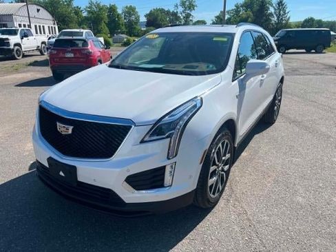 Used 2023 Cadillac XT5 Sportv w/ Platinum Package AWD/4WD image 1